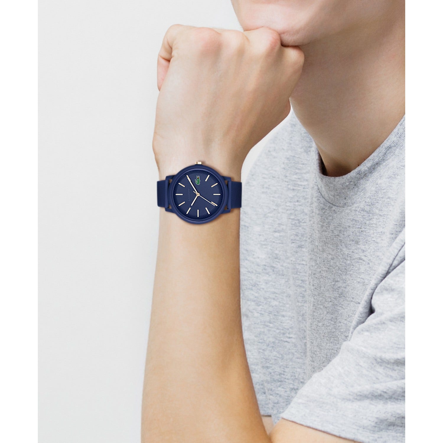 Men Brass Dial & Straps Analogue Watch