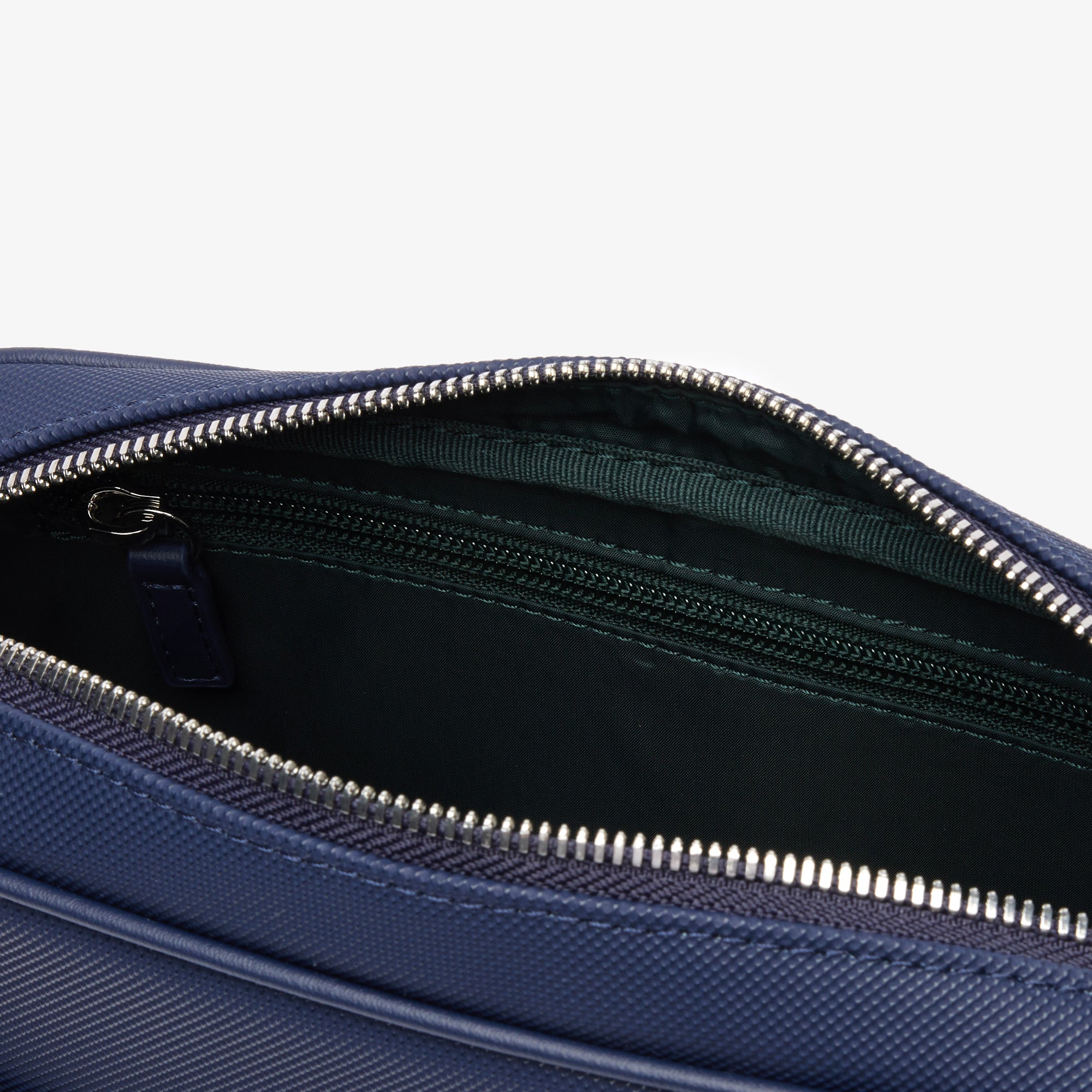Medium Daily Lifestyle Shoulder Bag