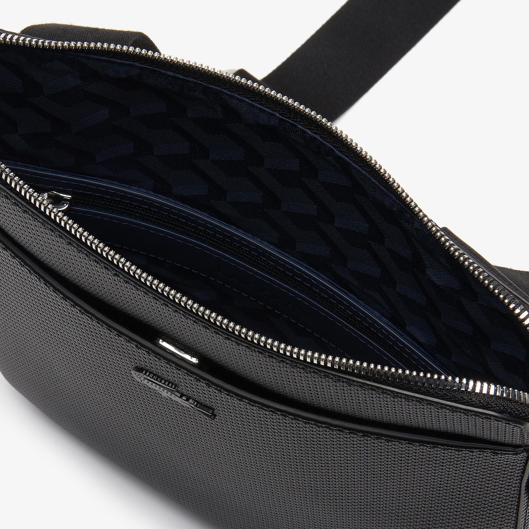 Chantaco Leather Shoulder Bag