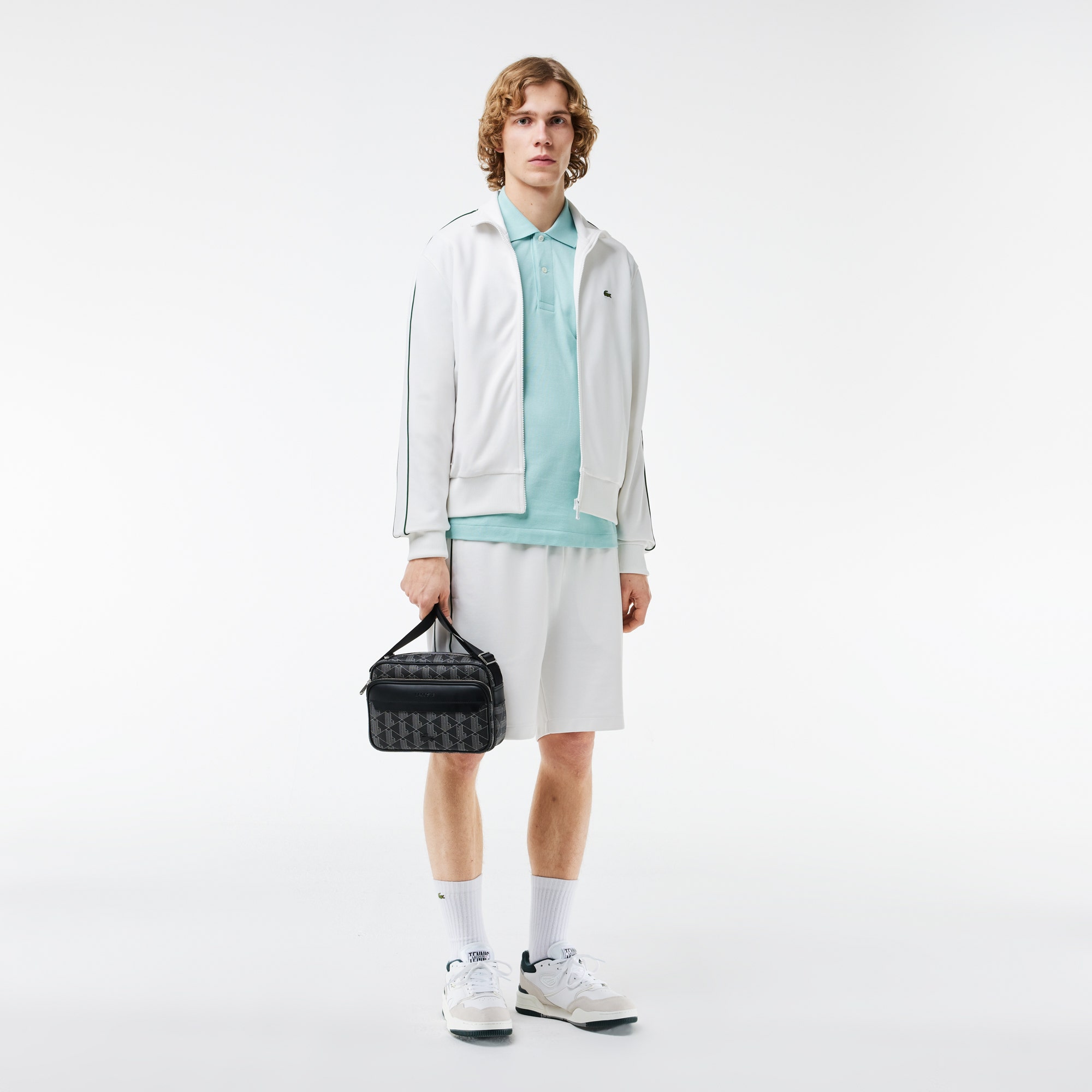 The Blend Grained Texture Shoulder Bag