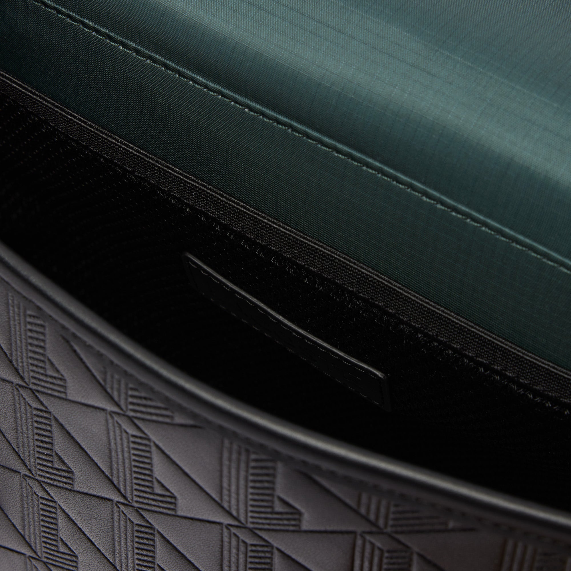 Nomogramme Small Flap Close Purse
